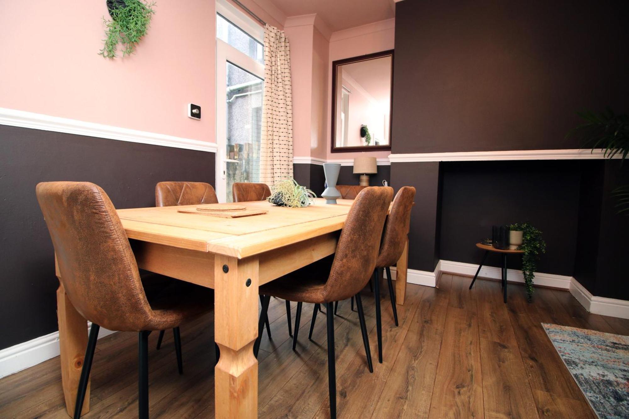 Cosy 3Br Home, Scenic Views, Ideal For Walks & Work Abertillery Bagian luar foto