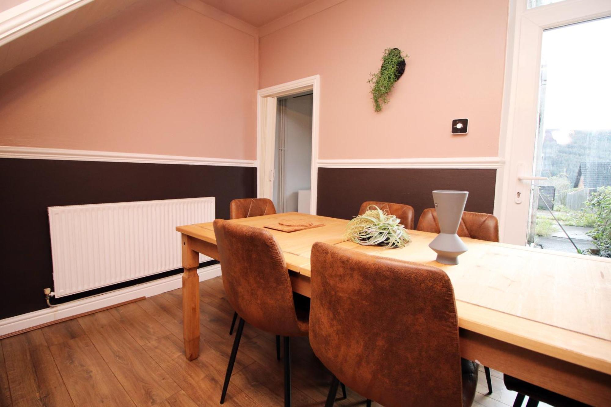 Cosy 3Br Home, Scenic Views, Ideal For Walks & Work Abertillery Bagian luar foto